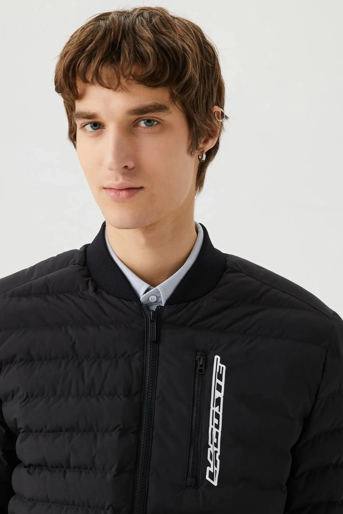 Lacoste Kapitone Syntehic Fill Kapitone Jacket Hakim Yaka Erkek Mont Siyah Lacoste Kapitone Syntehic Fill Kapitone Jacket Hakim Yaka Erkek Mont Siyah Fiyatı, Yorumları ve Özellikleri