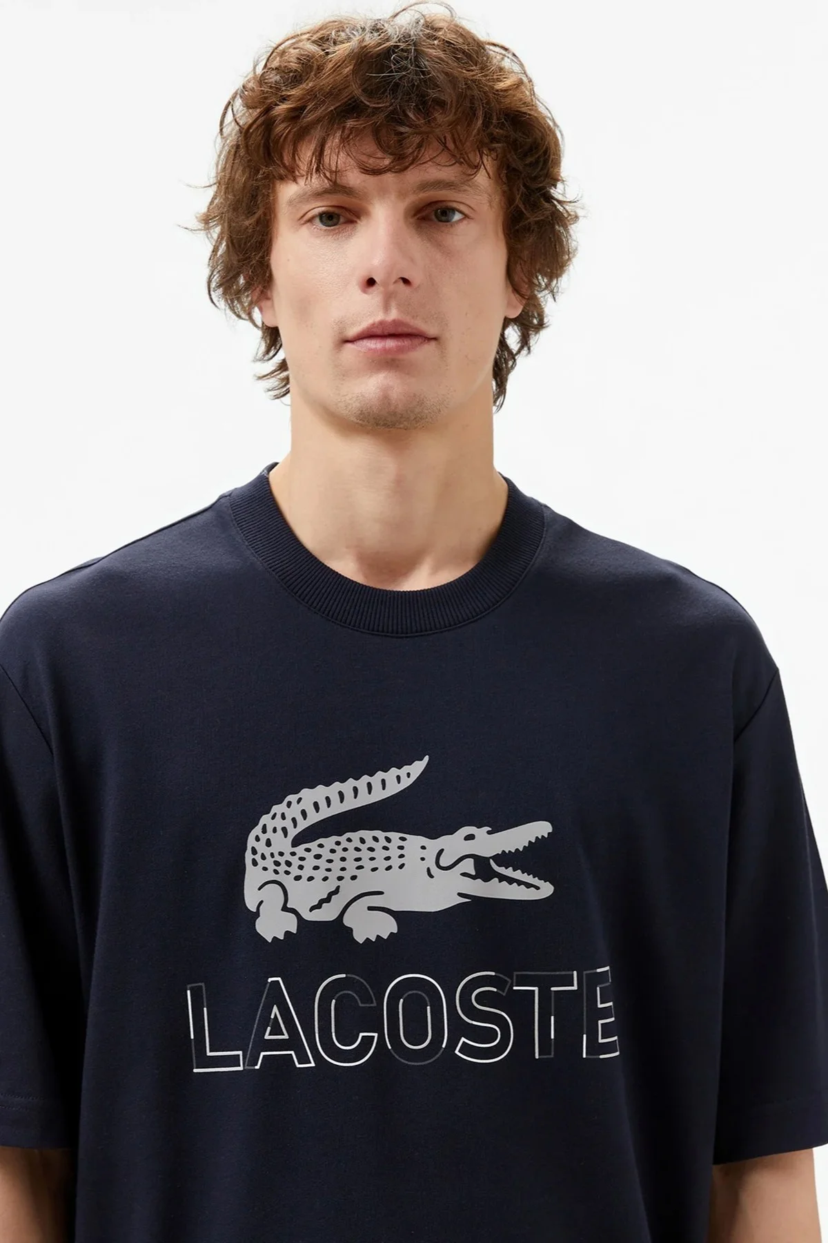 Lacoste Men's Loose Fit Navy Tshirt Pamuklu Geniş Kalıp Reflektörlü Bisiklet Yaka Baskılı Erkek Tişört Lacivert