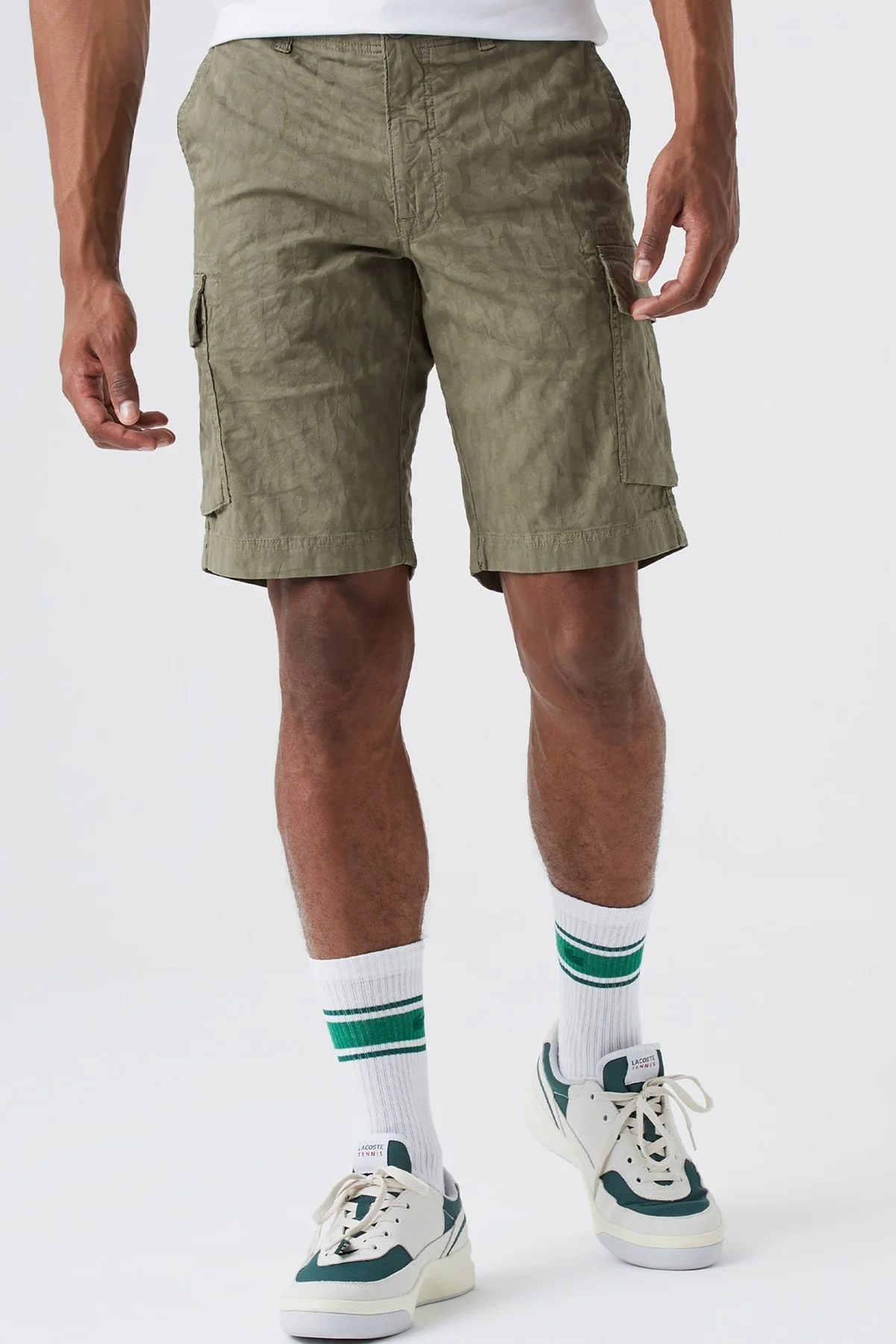 Lacoste Men's Patterned Bermuda Cargo Shorts with Pockets Khaki Erkek Desenli Bermuda Kargo Cepli Şort Haki Lacoste Men's Patterned Bermuda Cargo Shorts with Pockets Khaki Erkek Desenli Bermuda Kargo Cepli Şort Haki Fiyatı, Yorumları ve Özellikleri