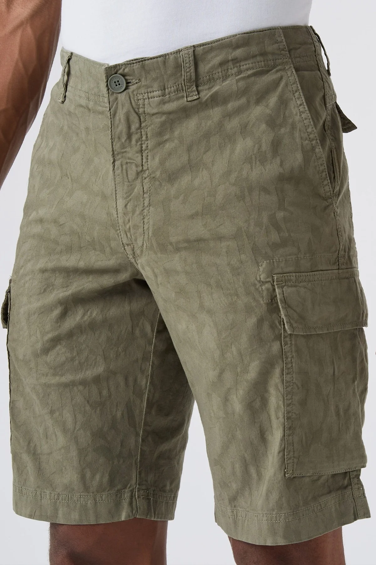 Lacoste Men's Patterned Bermuda Cargo Shorts with Pockets Khaki Erkek Desenli Bermuda Kargo Cepli Şort Haki Lacoste Men's Patterned Bermuda Cargo Shorts with Pockets Khaki Erkek Desenli Bermuda Kargo Cepli Şort Haki Fiyatı, Yorumları ve Özellikleri