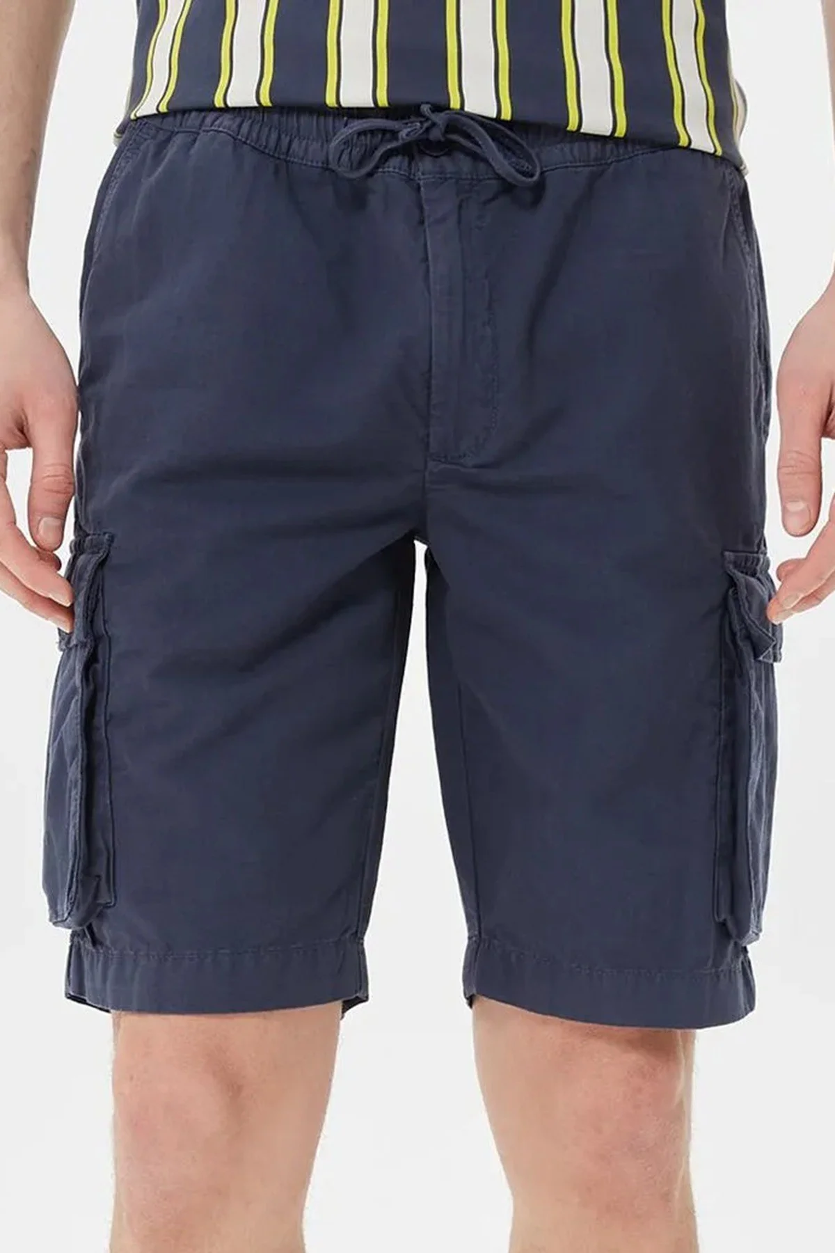 Lacoste Men's Regular Fit Cotton Bermuda Shorts Erkek Kargo Cepli Bermuda Şort Lacivert Fiyatı, Yorumları ve Özellikleri