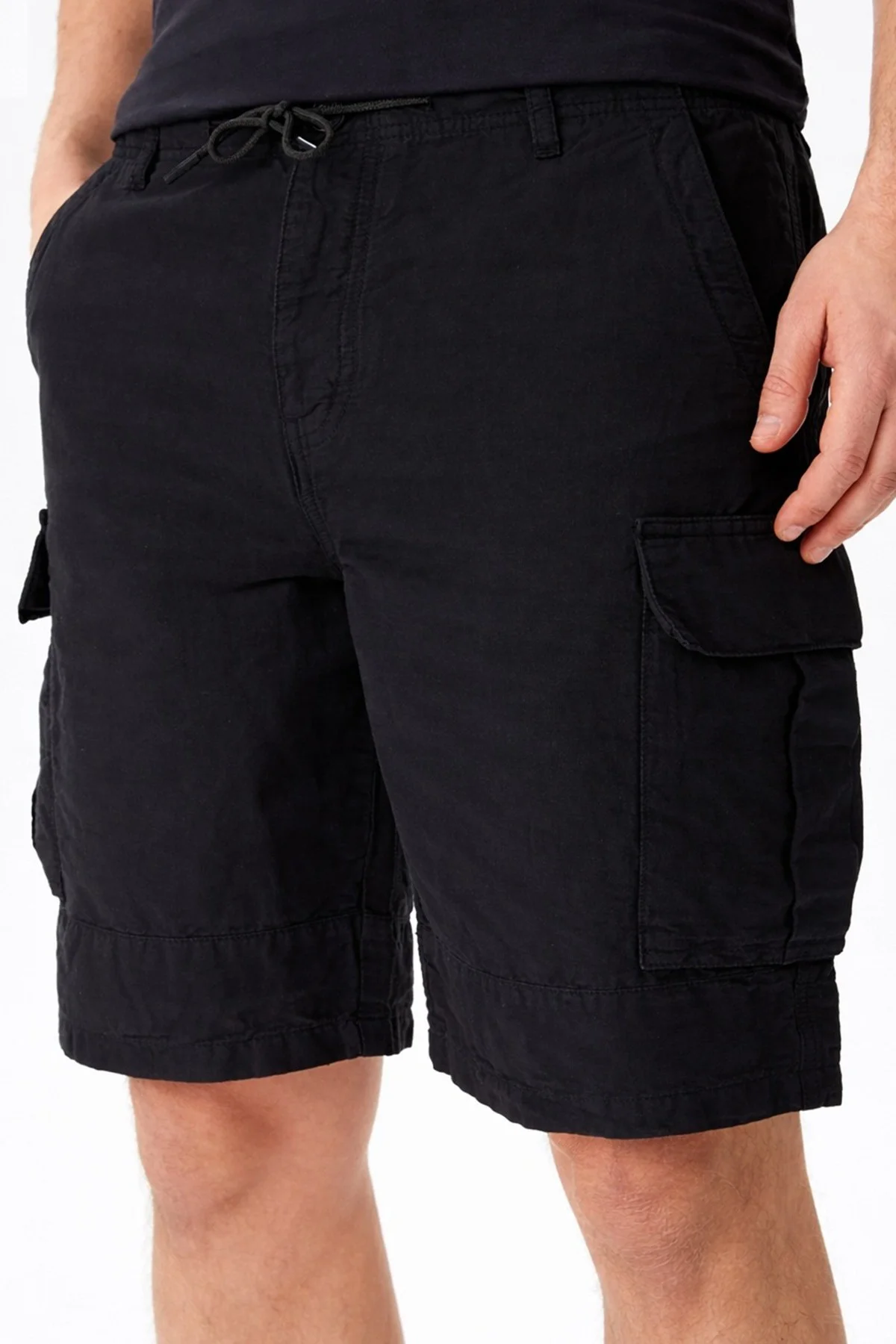 Lacoste Men's Relaxed Fit Black Bermuda Shorts Erkek Kargo Cepli Rahat Kesim Pamuk Keten Şort Siyah Fiyatı, Yorumları ve Özellikleri