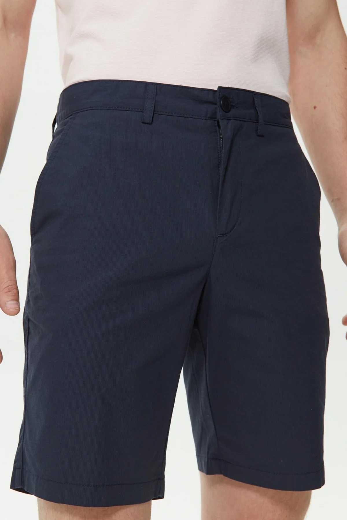 Lacoste Men's Slim Fit Cotton Bermuda Shorts Erkek Pamuklu Bermuda Şort Lacivert Lacoste Men's Slim Fit Cotton Bermuda Shorts Erkek Pamuklu Bermuda Şort Lacivert Fiyatı, Yorumları ve Özellikleri