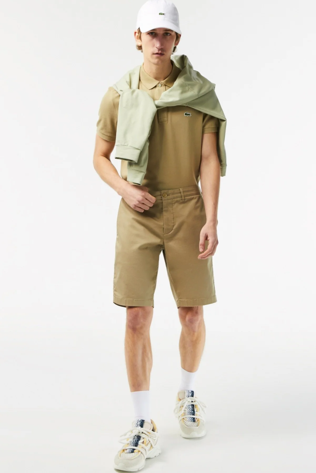 Lacoste Men's Slim Fit Organic Cotton Bermuda Shorts Erkek Dar Kesim Pamuk Bermuda Şort Bej