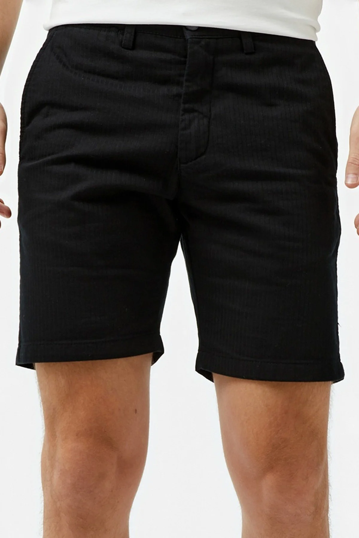Lacoste Men's Slim Fit Bermuda Shorts Erkek Dar Kesim Keten Bermuda Şort Lacivert Lacoste Men's Slim Fit Bermuda Shorts Erkek Dar Kesim Keten Bermuda Şort Lacivert
