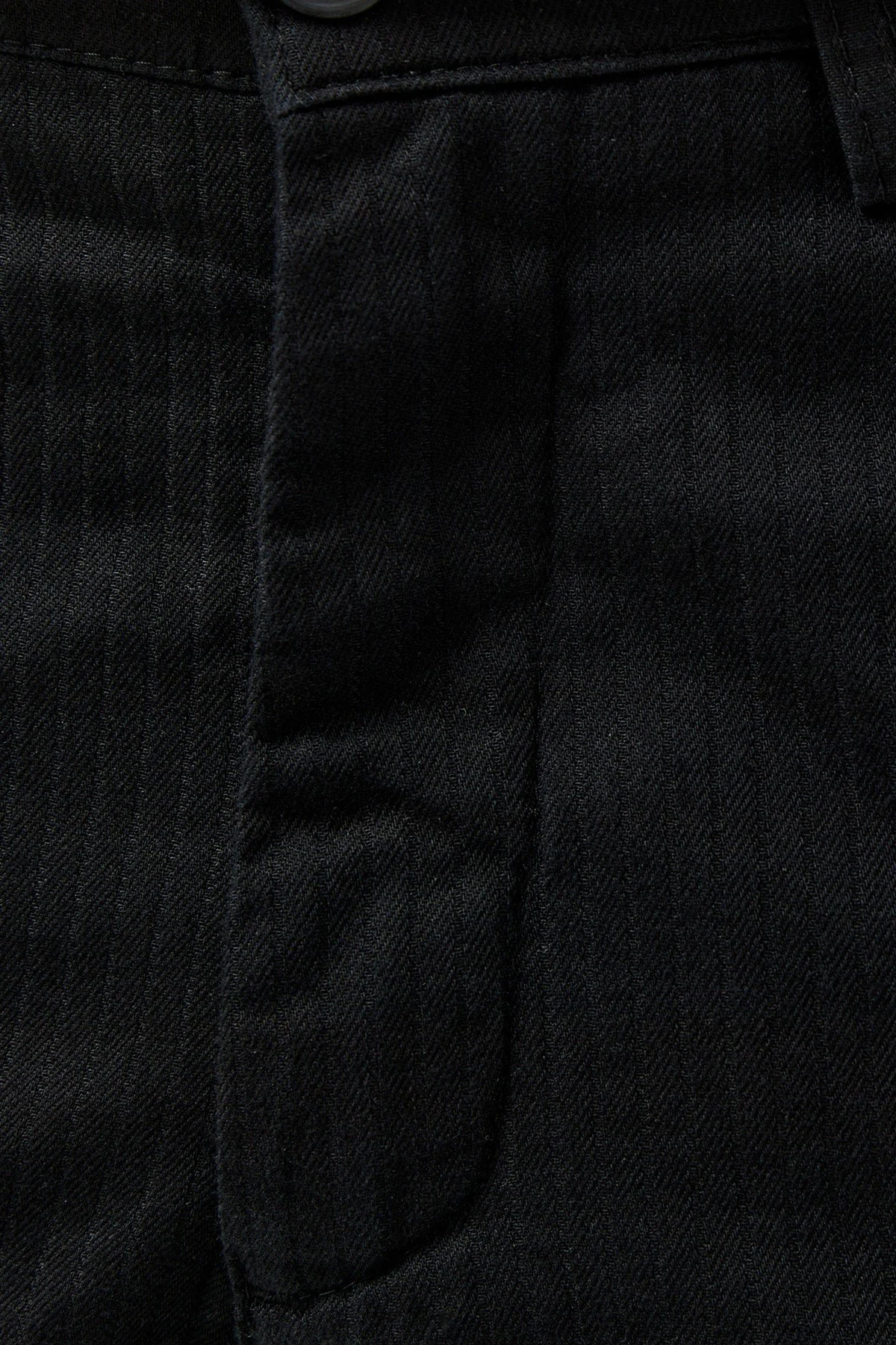 Lacoste Men's Slim Fit Bermuda Shorts Erkek Dar Kesim Keten Bermuda Şort Lacivert Lacoste Men's Slim Fit Bermuda Shorts Erkek Dar Kesim Keten Bermuda Şort Lacivert