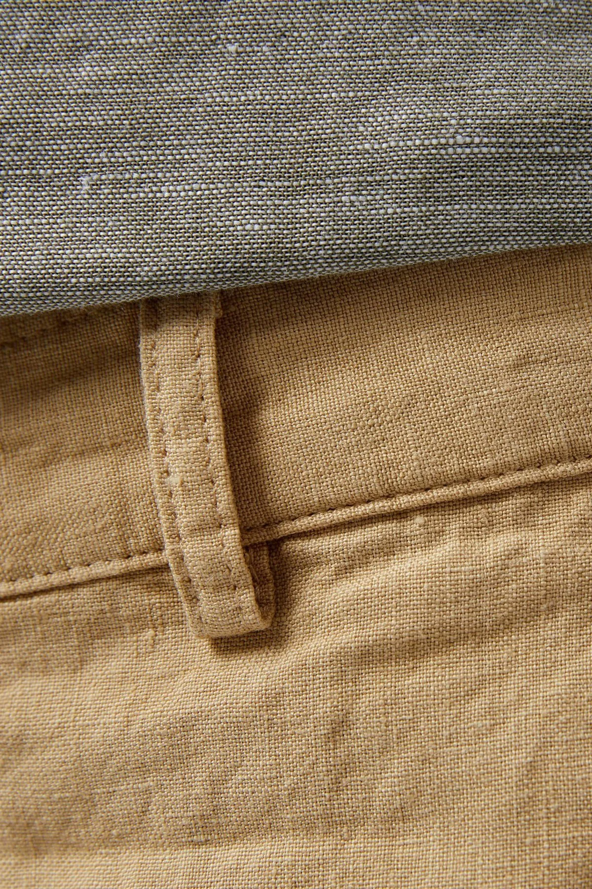 Lacoste Men's Slim Fit Linen Bermuda Shorts Beige Erkek Dar Kesim Keten Şort Bej