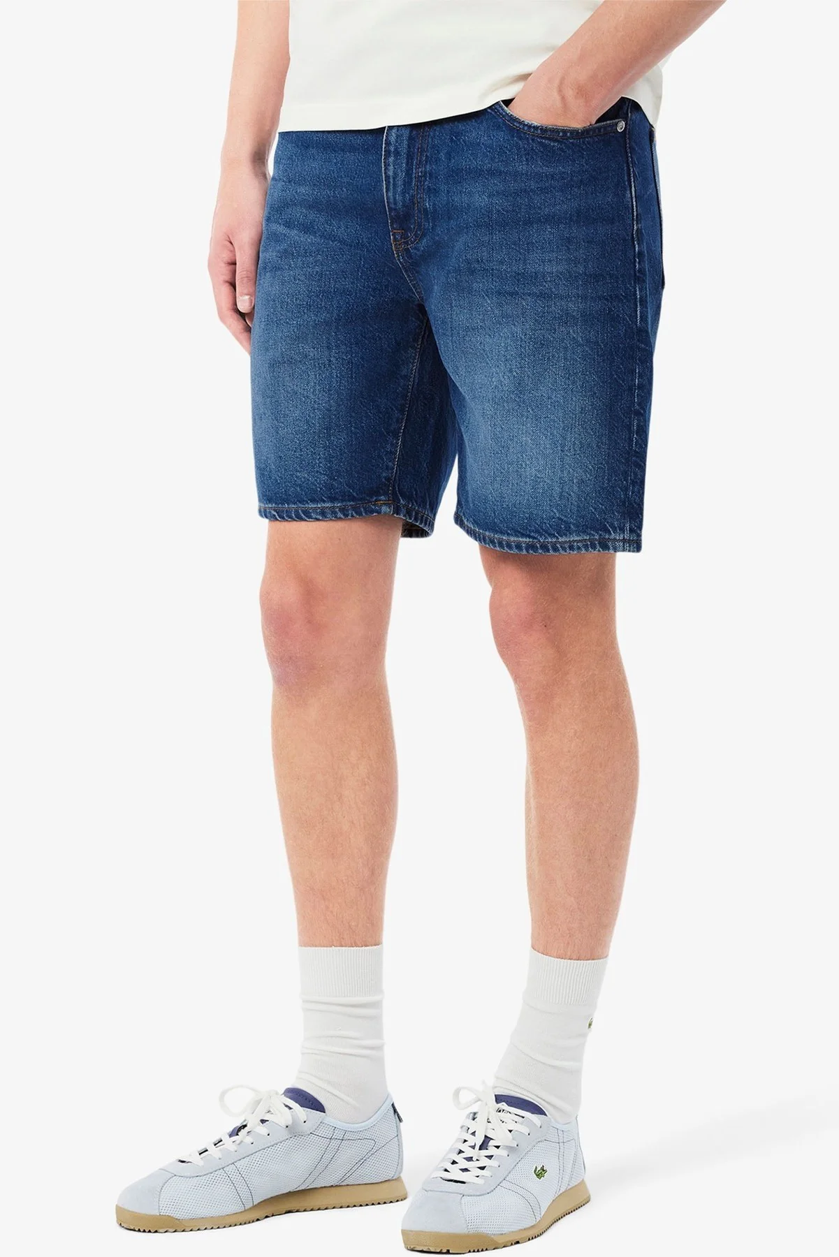 Lacoste Men's Straight Fit Denim Dark Blue Bermuda Jean Shorts Erkek Düz Kesim Bermuda Kot Şort Koyu Mavi Lacoste Men's Straight Fit Denim Dark Blue Bermuda Jean Shorts Erkek Düz Kesim Bermuda Kot Şort Koyu Mavi Fiyatı, Yorumları ve Özellikleri