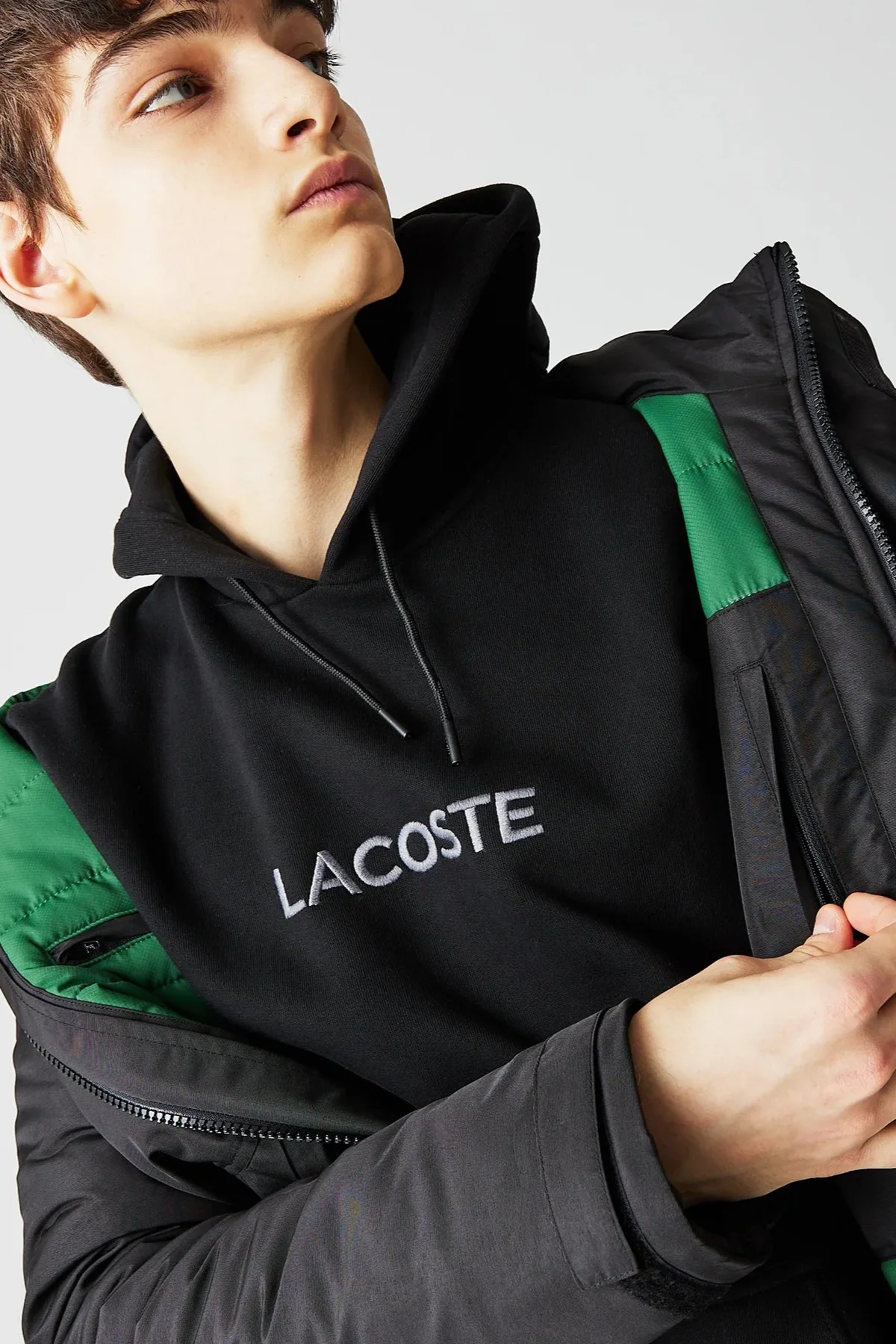 Lacoste Syntehic Fill Jacket Çıkarılabilir Kapüşonlu Erkek Parka Siyah Lacoste Syntehic Fill Jacket Çıkarılabilir Kapüşonlu Erkek Parka Siyah Fiyatı, Yorumları ve Özellikleri