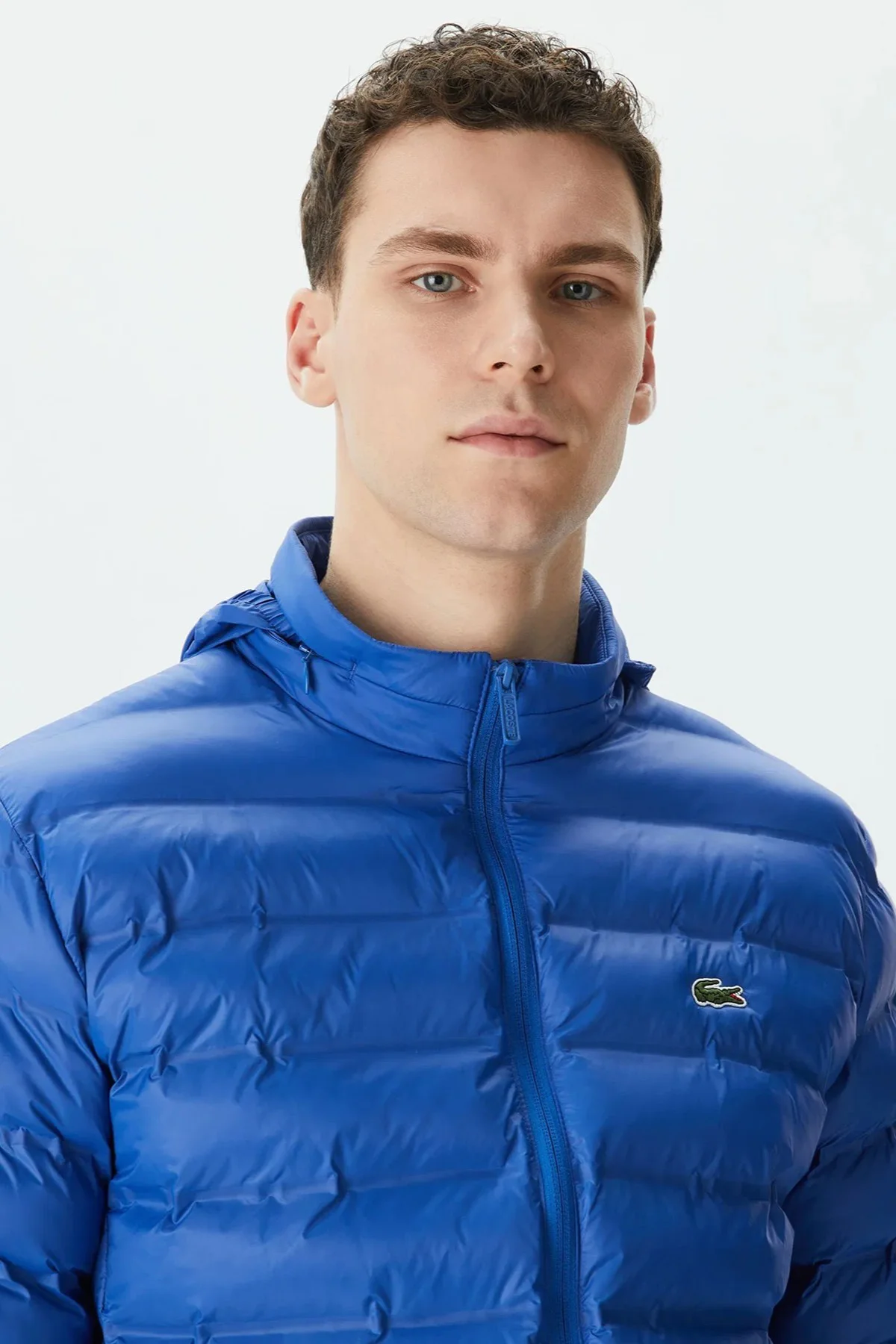 Lacoste Synthetic Fill Jacket Gizlenebilir Kapişonlu Şişme Erkek Mont Mavi Fiyatı, Yorumları ve Özellikleri