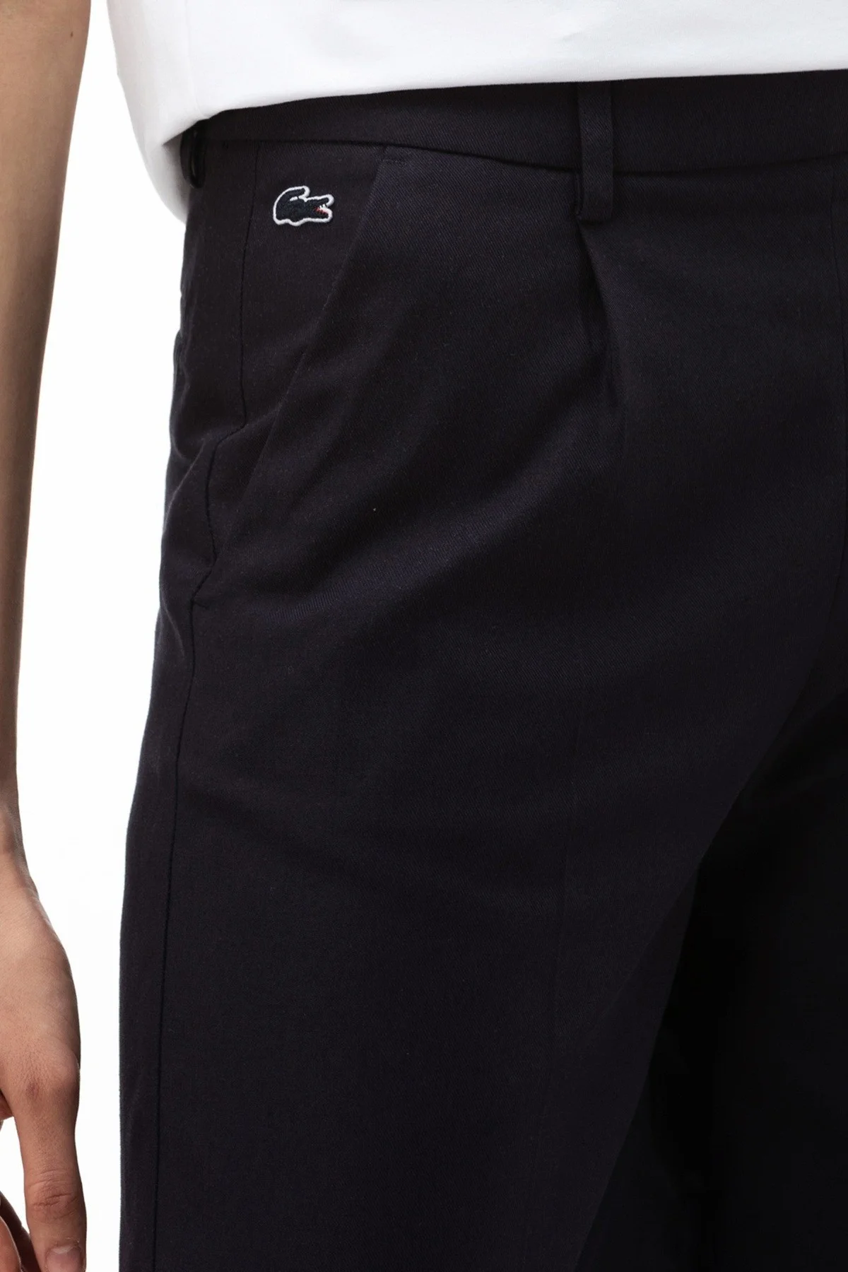 Lacoste Women's Reguler Fit Shorts Kadın Yandan Fermuarlı Şort Koyu Lacivert Lacoste Women's Reguler Fit Shorts Kadın Yandan Fermuarlı Şort Koyu Lacivert