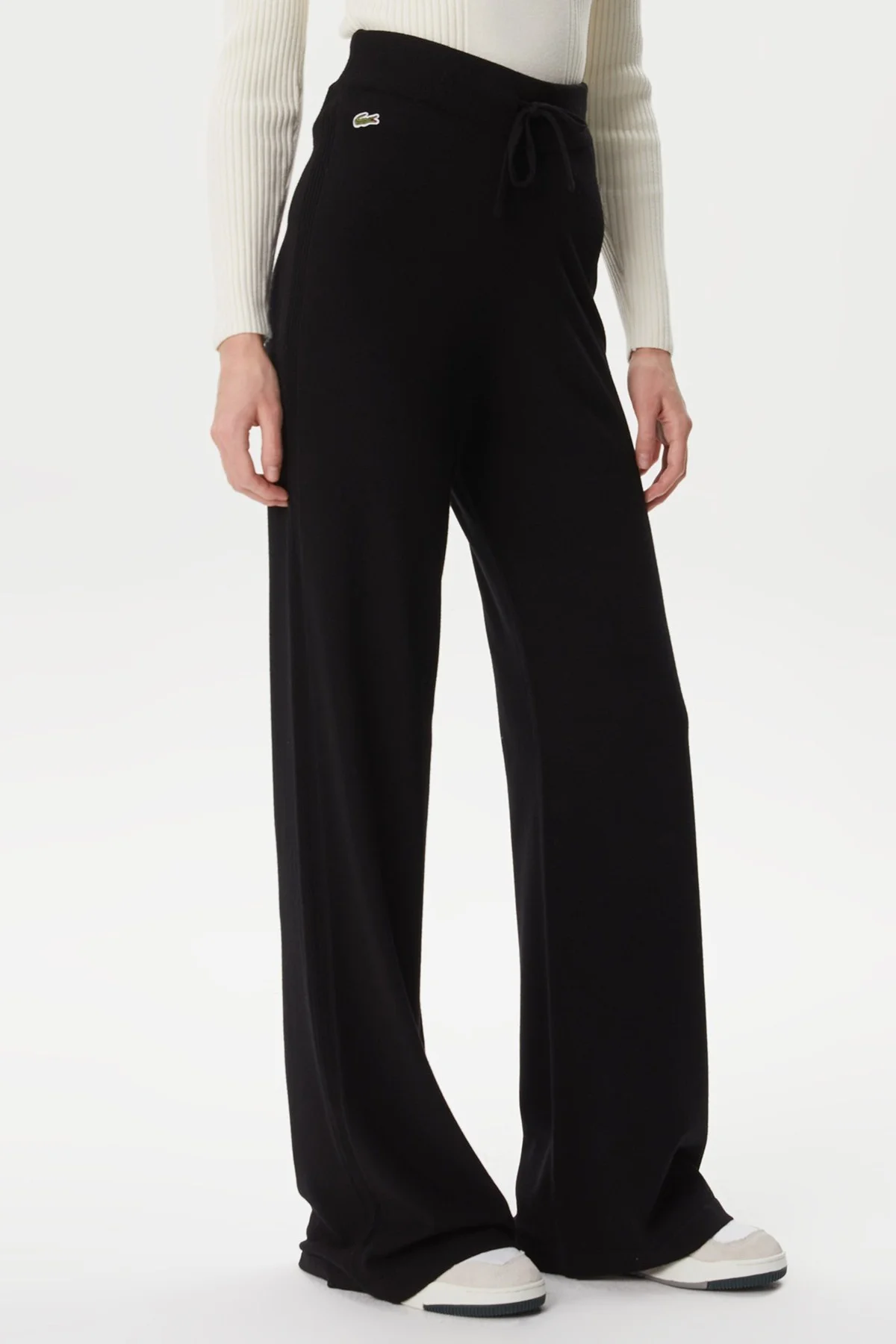 Lacoste Women's Straight Fit Black Trousers Kadın Düz Kesim Pantolon Siyah Fiyatı, Yorumları ve Özellikleri