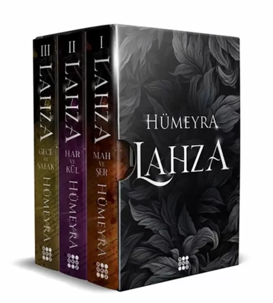 Lahza Serisi 3 Kitap Takım (Kutulu Ciltli) Lahza Serisi 3 Kitap Takım (Kutulu Ciltli)
