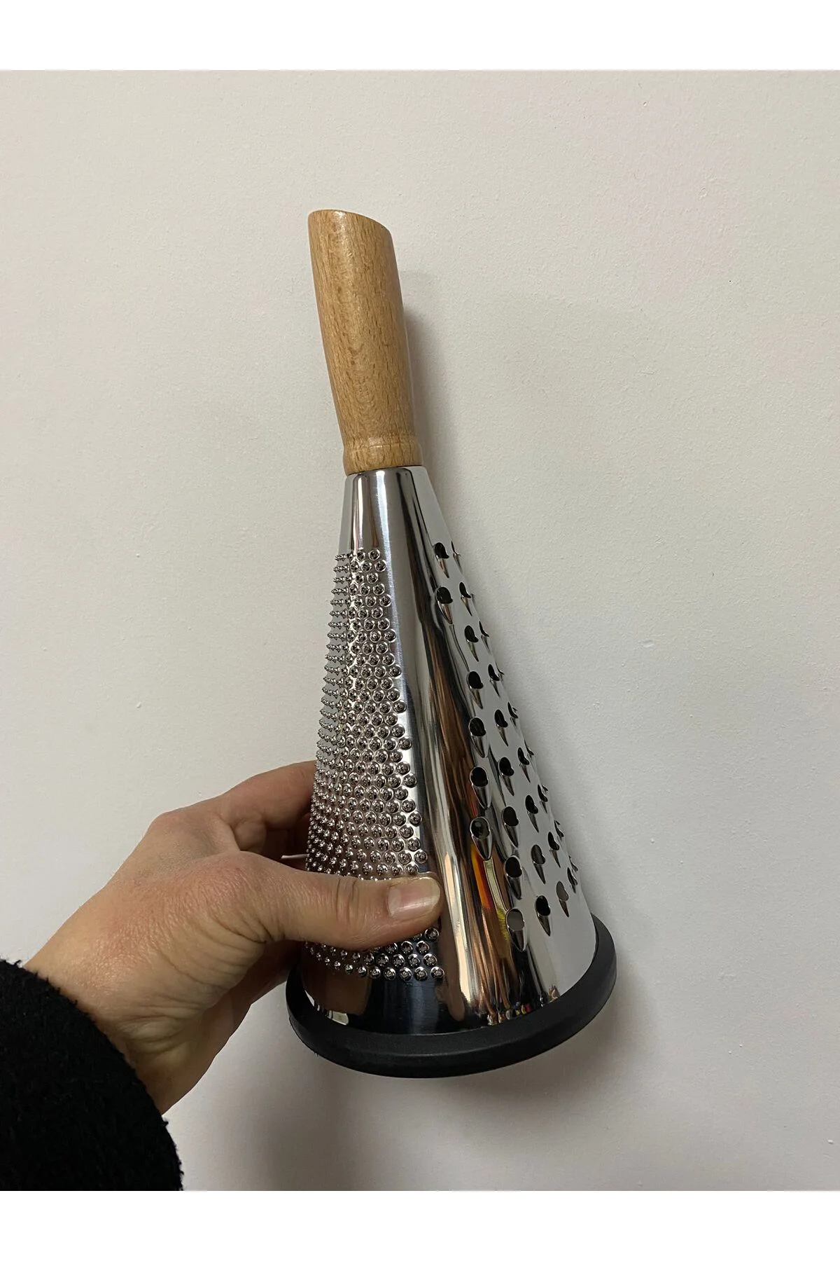 Lale Ahşap Saplı Konik Rende Büyük Boy 27cm