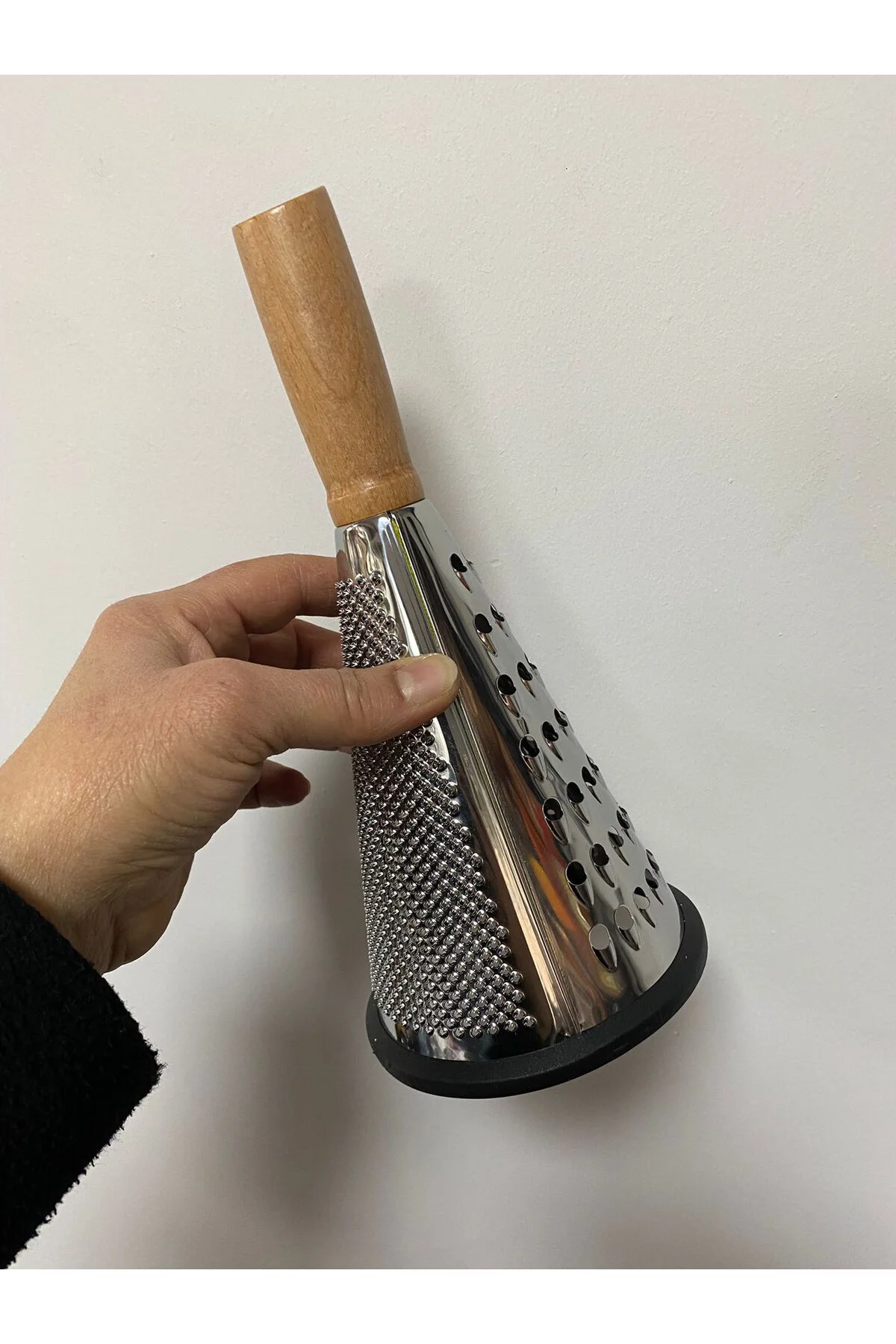 Lale Ahşap Saplı Konik Rende Küçük Boy 24cm - Görsel 5