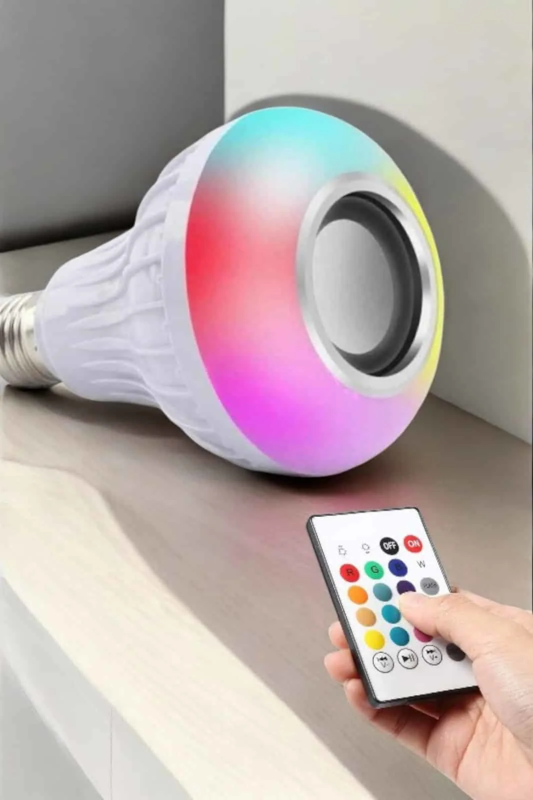 Lamba Led Hoparlör Dayanıklı ve Uzun Ömürlü Bluetooth Hoparlör Lamba Led Hoparlör Dayanıklı ve Uzun Ömürlü Bluetooth Hoparlör