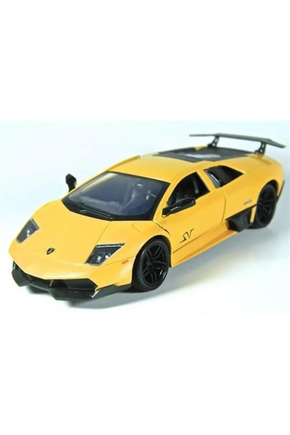 LAMBORGHİNİ MURCİELAGO LP 670-4 1/24 LAMBORGHİNİ MURCİELAGO LP 670-4 1/24