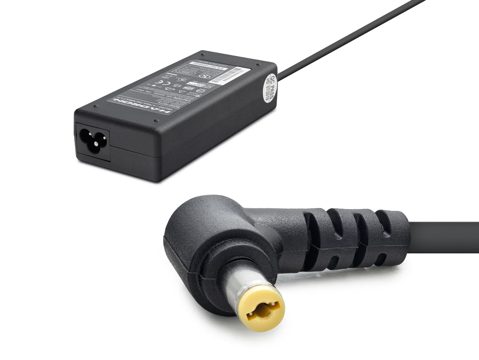 Laptop Adaptörü 65W 19V 3.42A 5.5X1.7 Mm Siyah HD720 Laptop Adaptörü 65W 19V 3.42A 5.5X1.7 Mm Siyah HD720