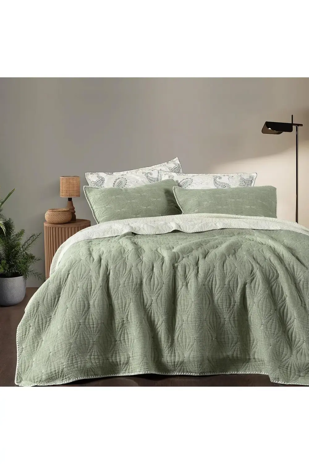 Launa Yeşil Çift Kişilik %100 Pamuk Yatak Örtüsü 230*240 cm