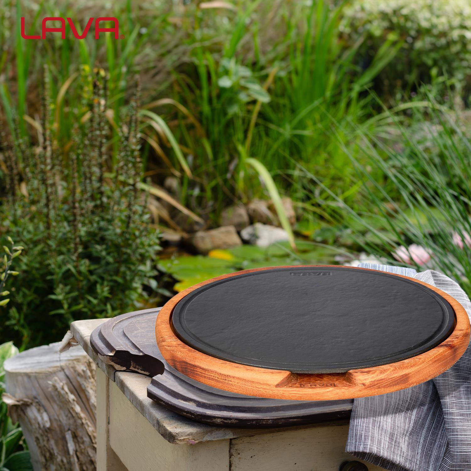 Lava Sıcak Servis Plaka Yuvarlak Ahşap Stand 34 Cm Lava Sıcak Servis Plaka Yuvarlak Ahşap Stand 34 Cm