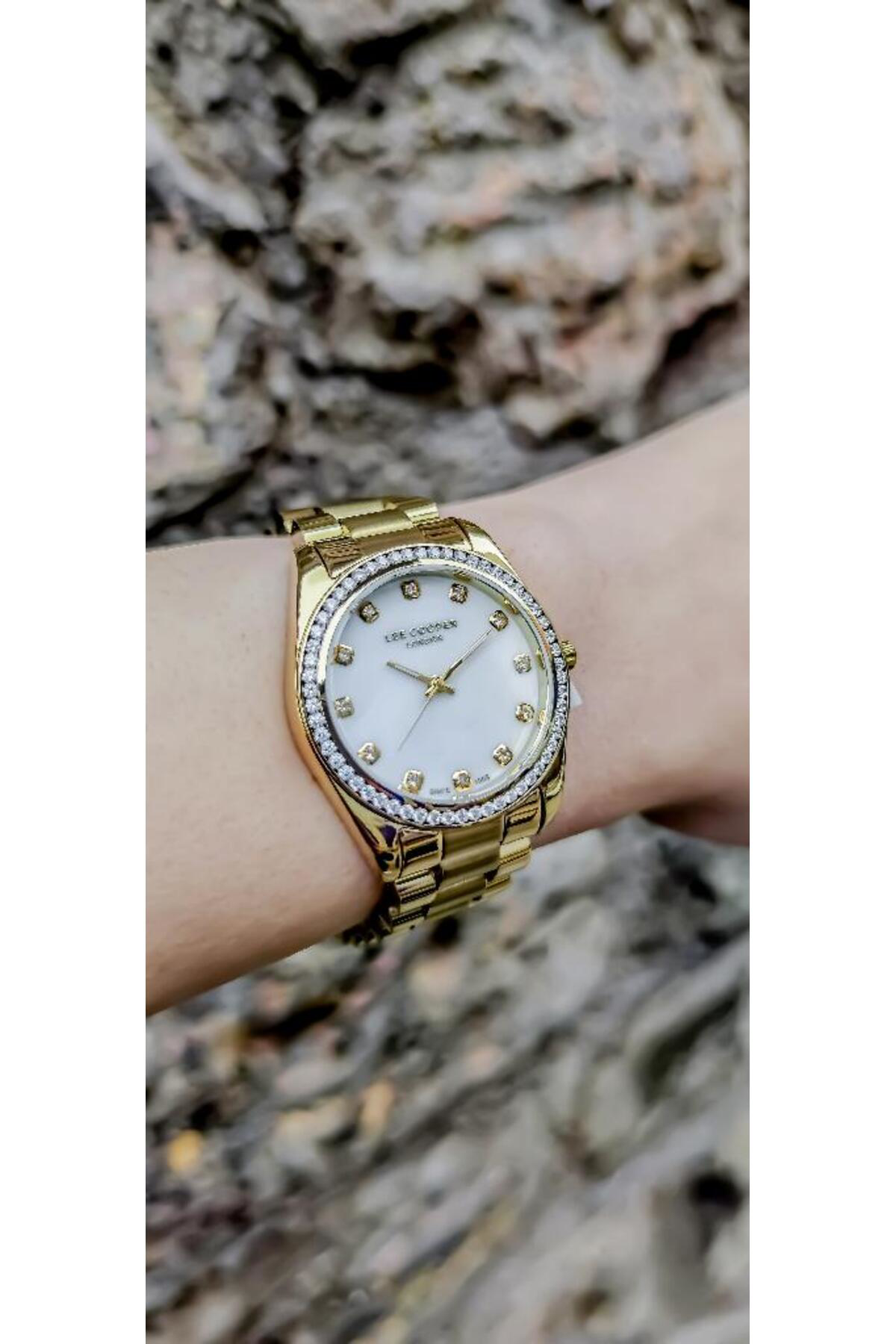 Lc07478 Taşlı Tasarım Kadran 3 Atm Su Geçirmez Kadın Kol Saati