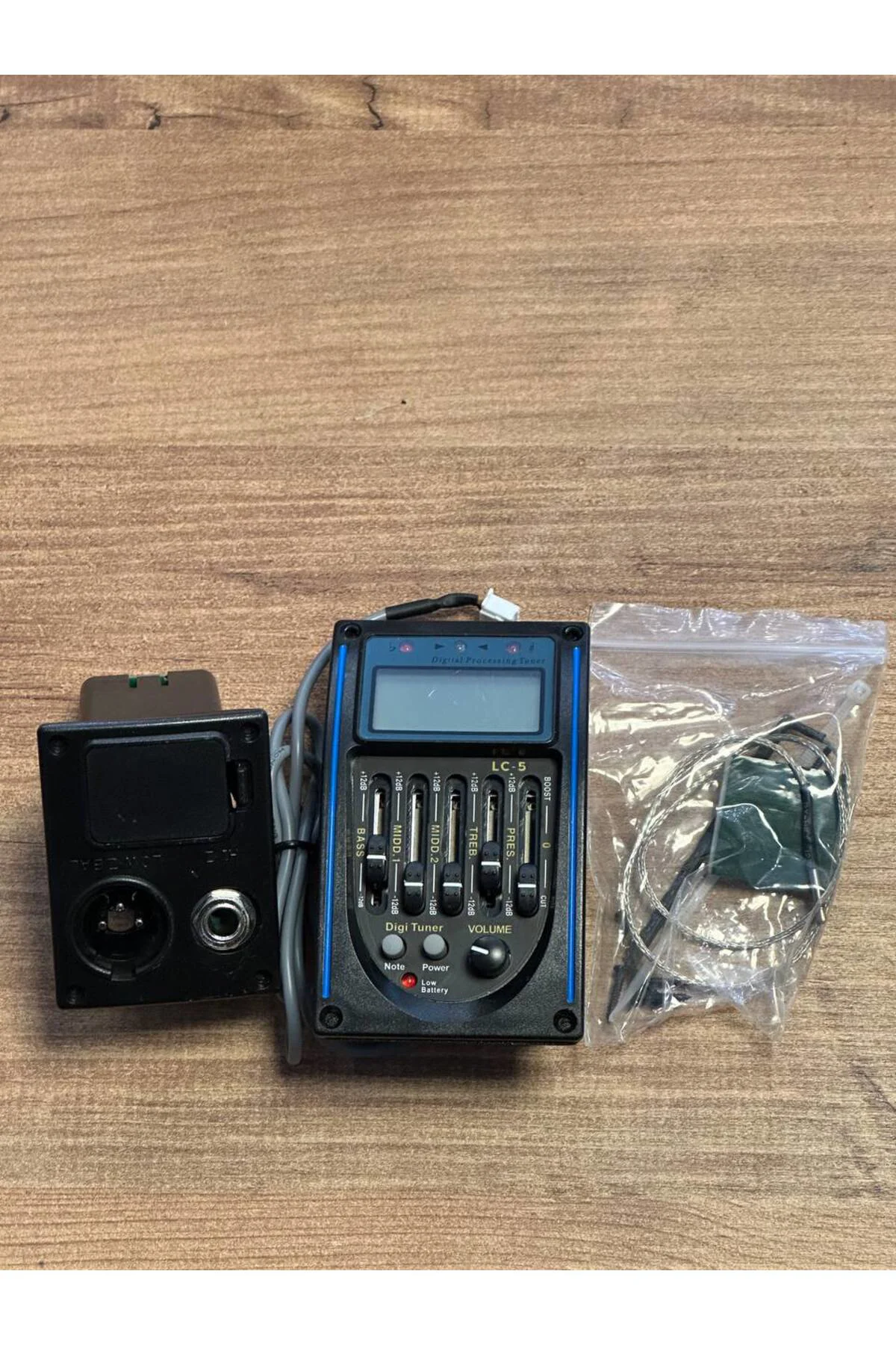 Lc4 ekolayzer tuner (akort aletli) led ışıklı eşik altı ile birli