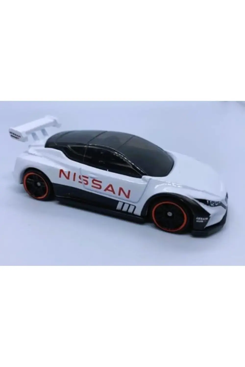 - Leaf Nismo RC_02 - HW Modified 4/5 - HKK50 - Short Card - Beyaz