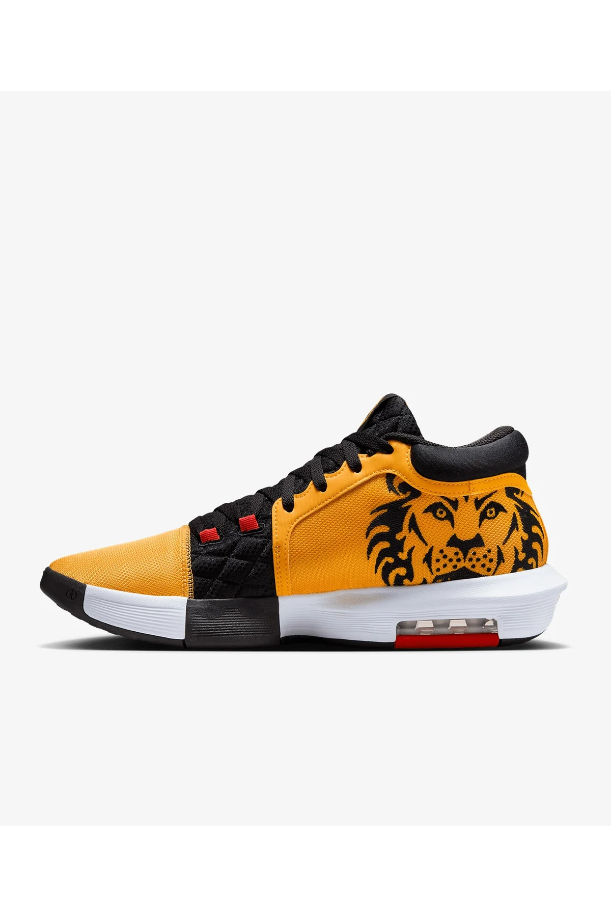 LeBron Witness VIII HQ2139-700
