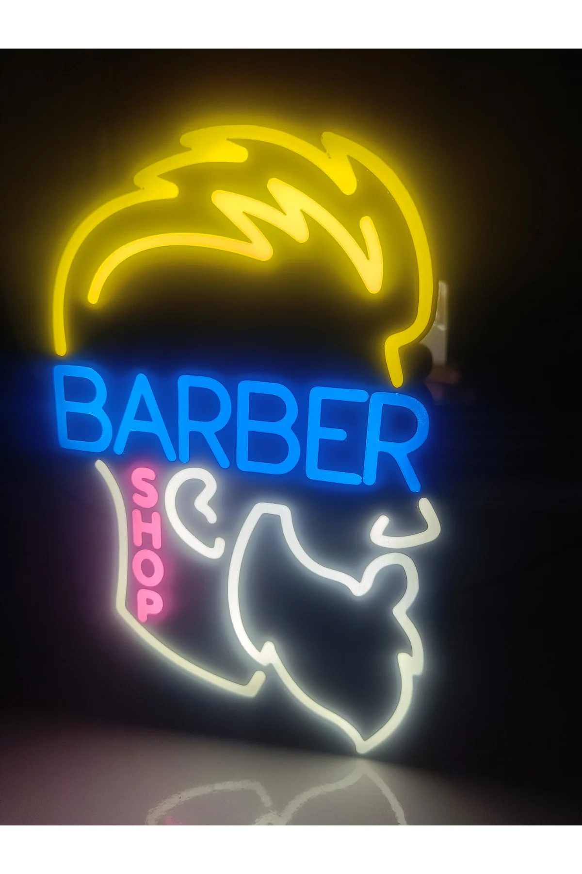 LED IŞIKLI Berber Kuaför