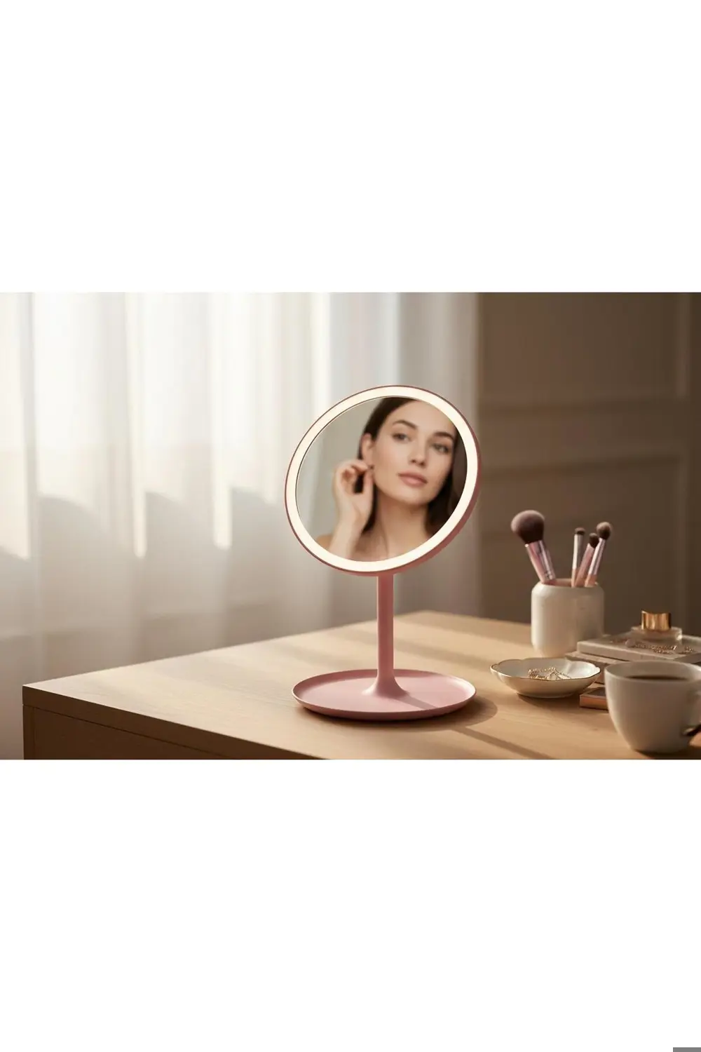 Led Işıklı Dokunmatik Makyaj Aynası Pembe 3 Kademeli Işık Ayarı ,