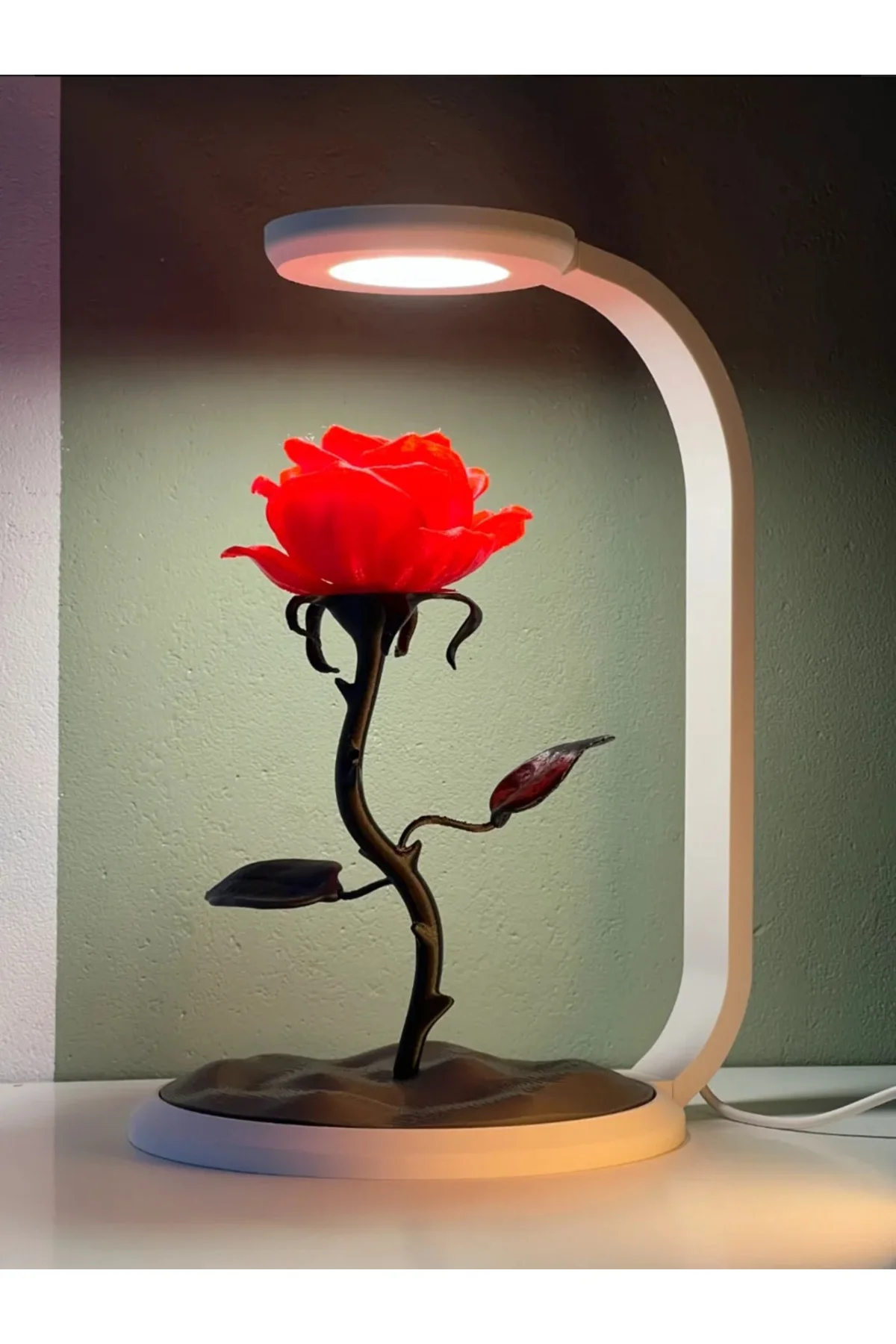 Led ışıklı gül lambası