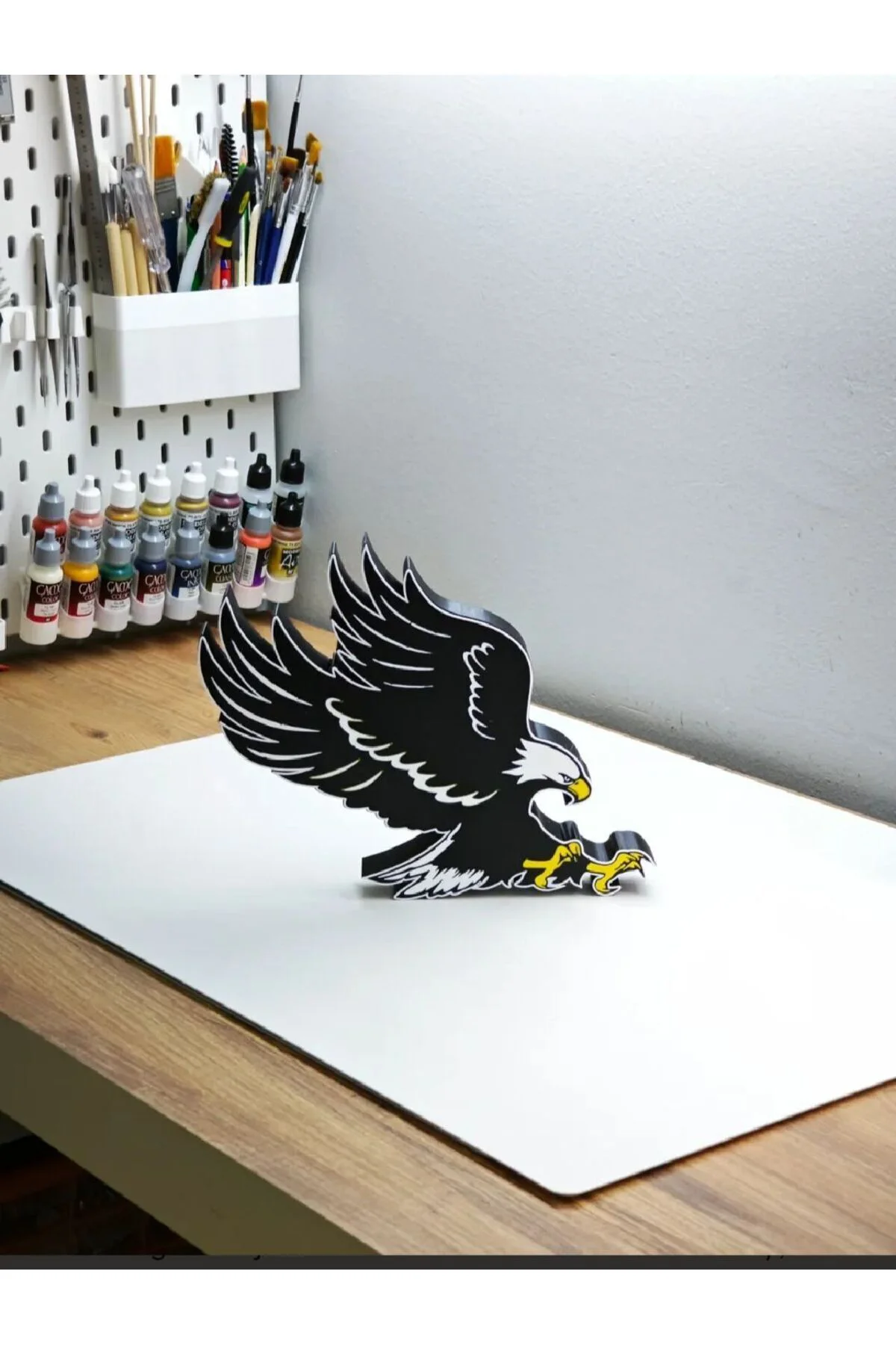 LED IŞIKLI KARTAL