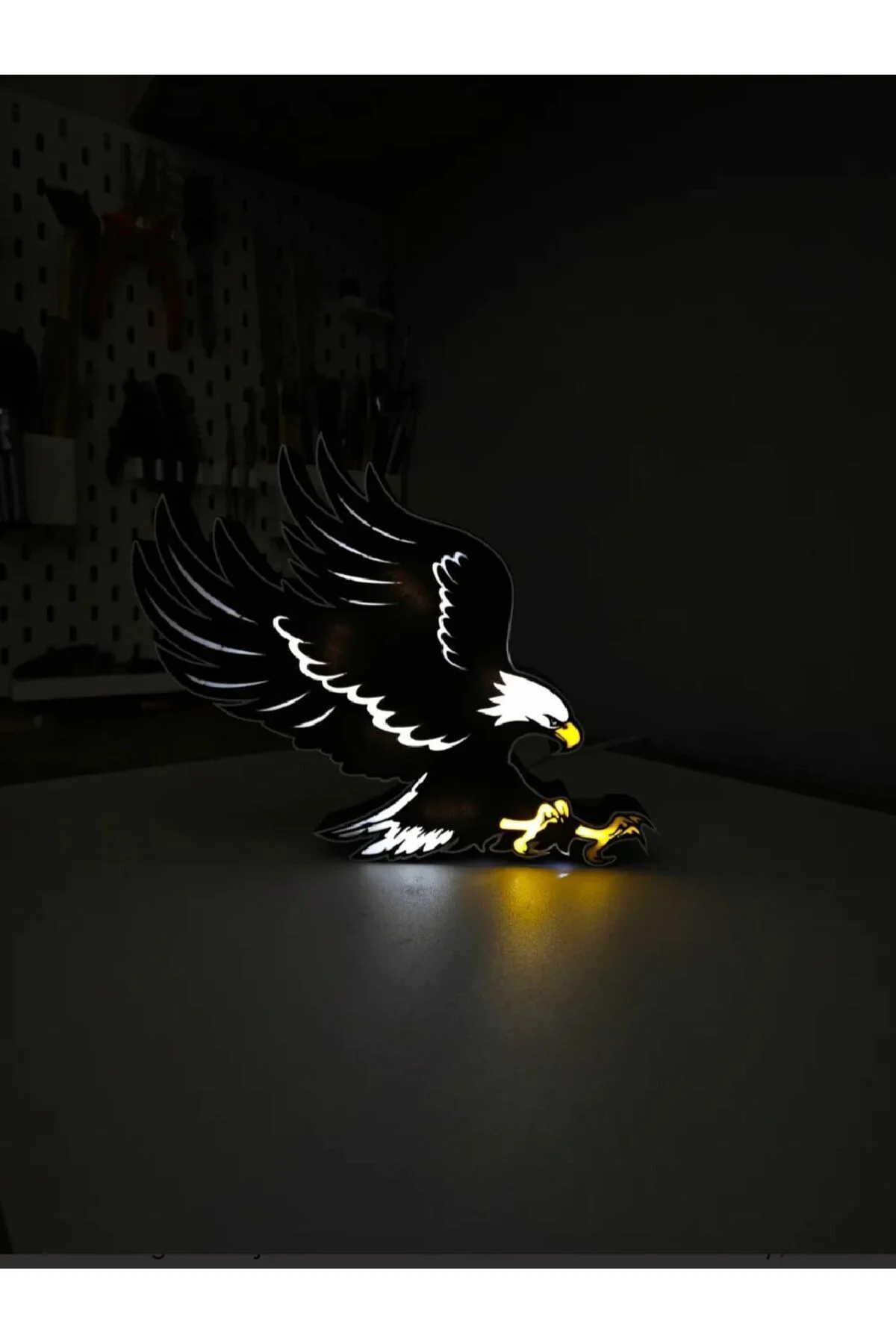 LED IŞIKLI KARTAL