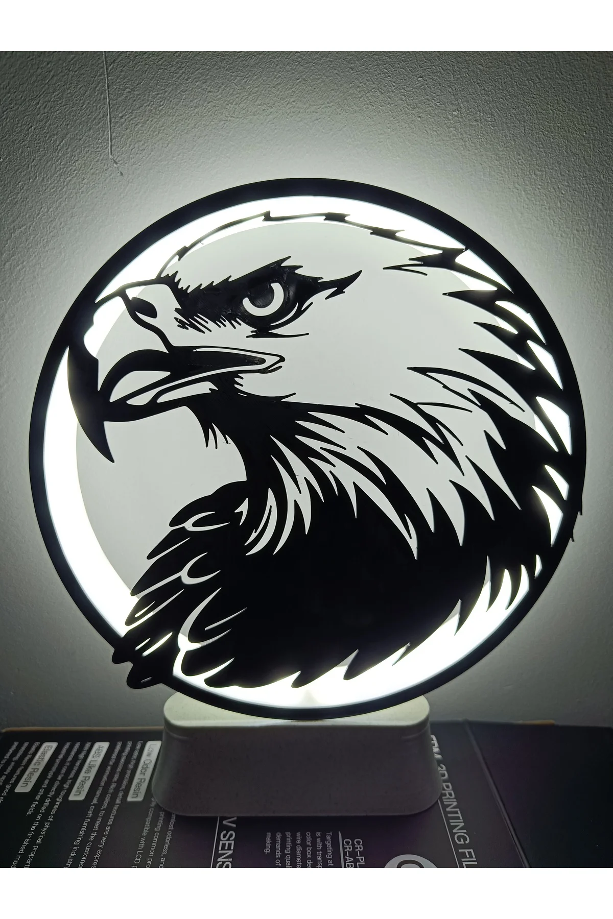 LED IŞIKLI KARTAL
