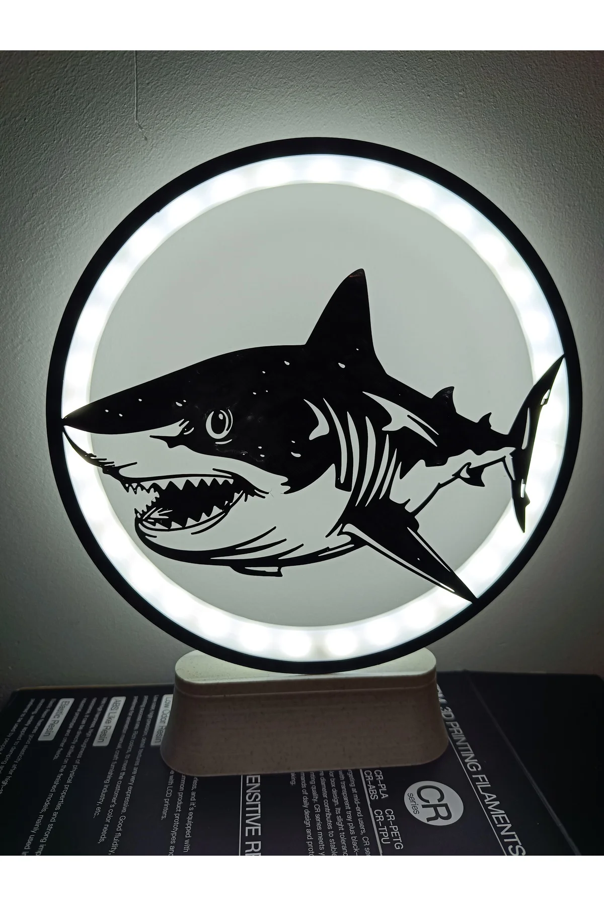 LED IŞIKLI KÖPEK BALIĞI