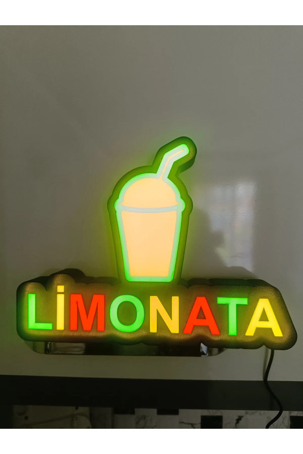 LED IŞIKLI LİMONATA