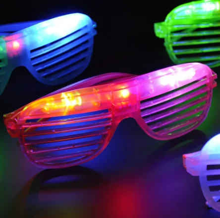 Led Işıklı Renkli Panjur Gözlük 12'li Set Led Işıklı Renkli Panjur Gözlük 12'li Set