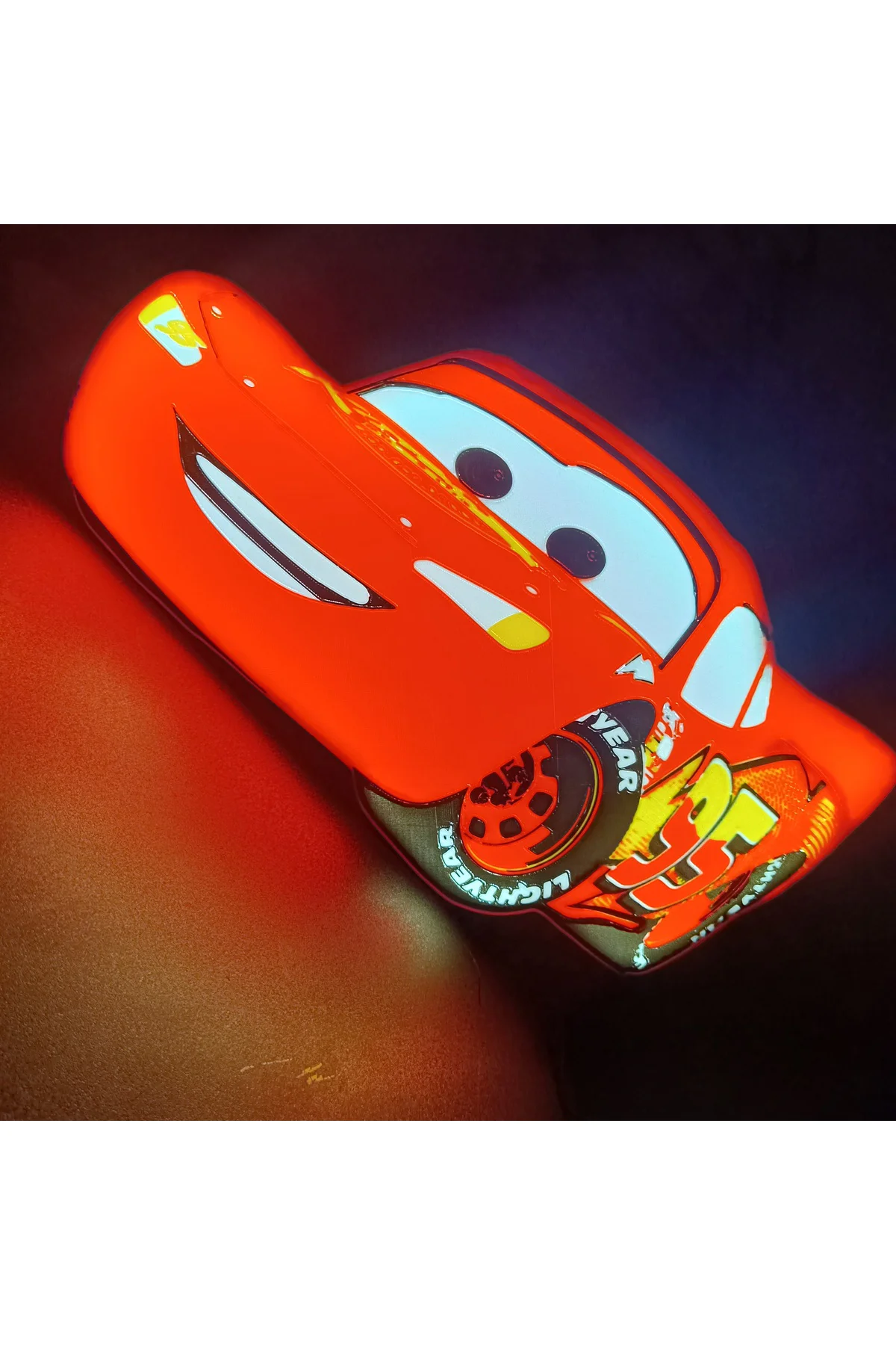 LED IŞIKLI ŞİMŞEK MEQUİN