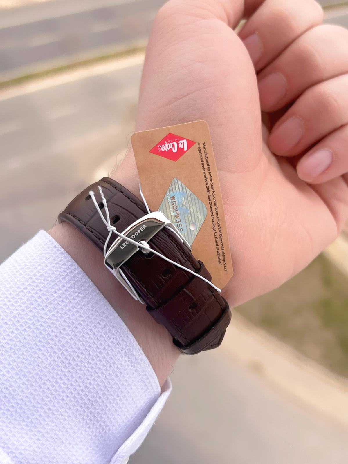 Lee Cooper Deri Kordon Takvimli Kadran 5 Atm Suya Dayanıklı Erkek
