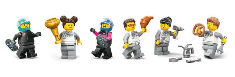 LEGO CITY 60444 F1 GARAJ AMG VE ALPINE-3