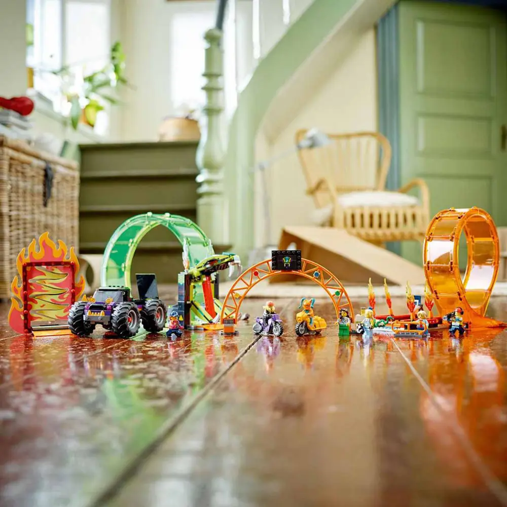 LEGO City Çift Çemberli Gösteri Arenası 60339