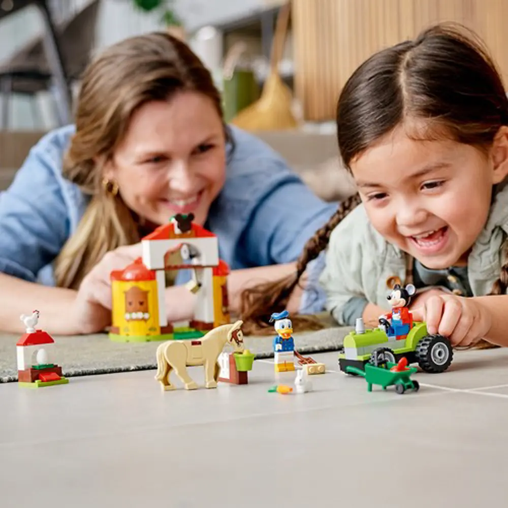 Lego Disney Mickey ve Arkadaşları Mickey Fare ve Donald Duck’ın Ç