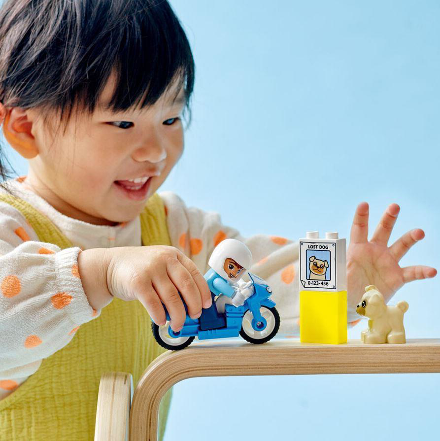 LEGO DUPLO 10967 POLICE MOTORCYCLE-4