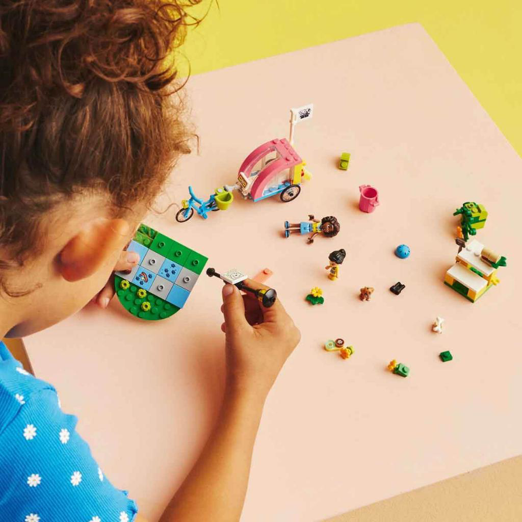 Lego  Friends Köpek Kurtarma Bisikleti 41738