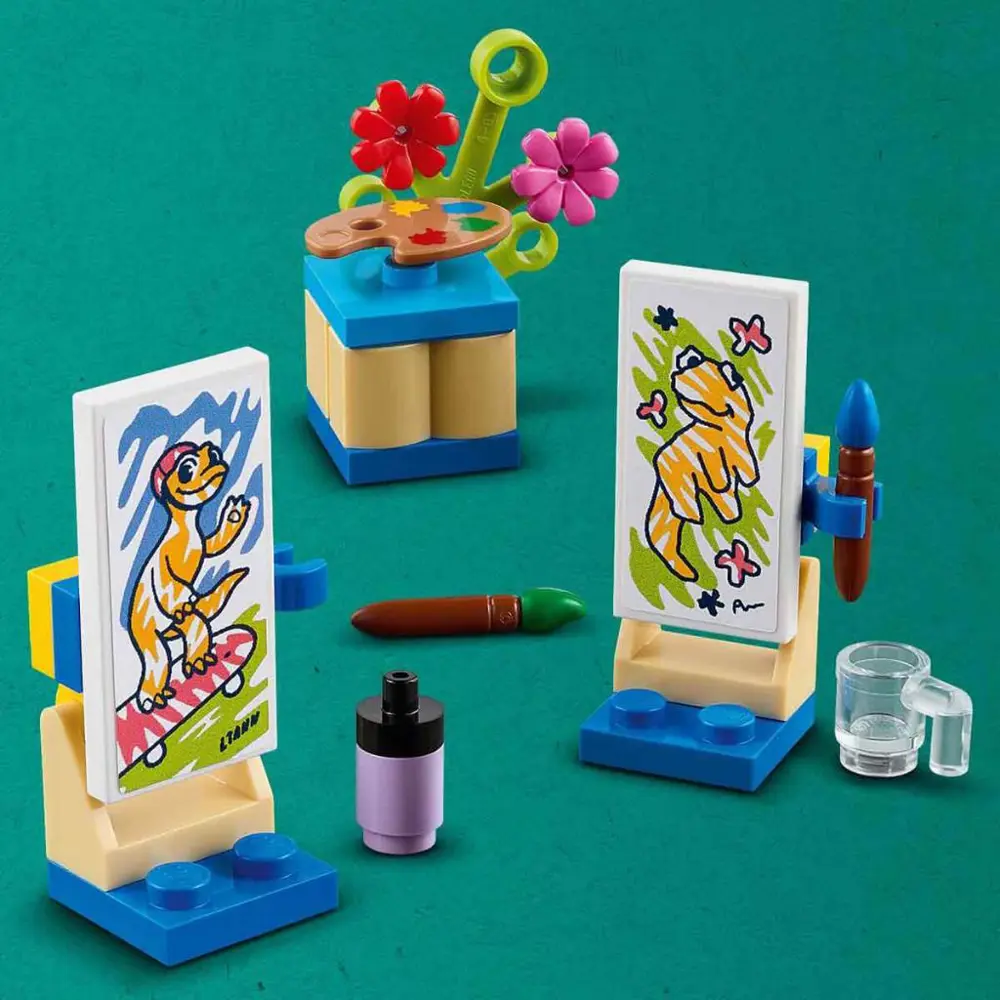 LEGO® Friends Liann'ın Odası 41739