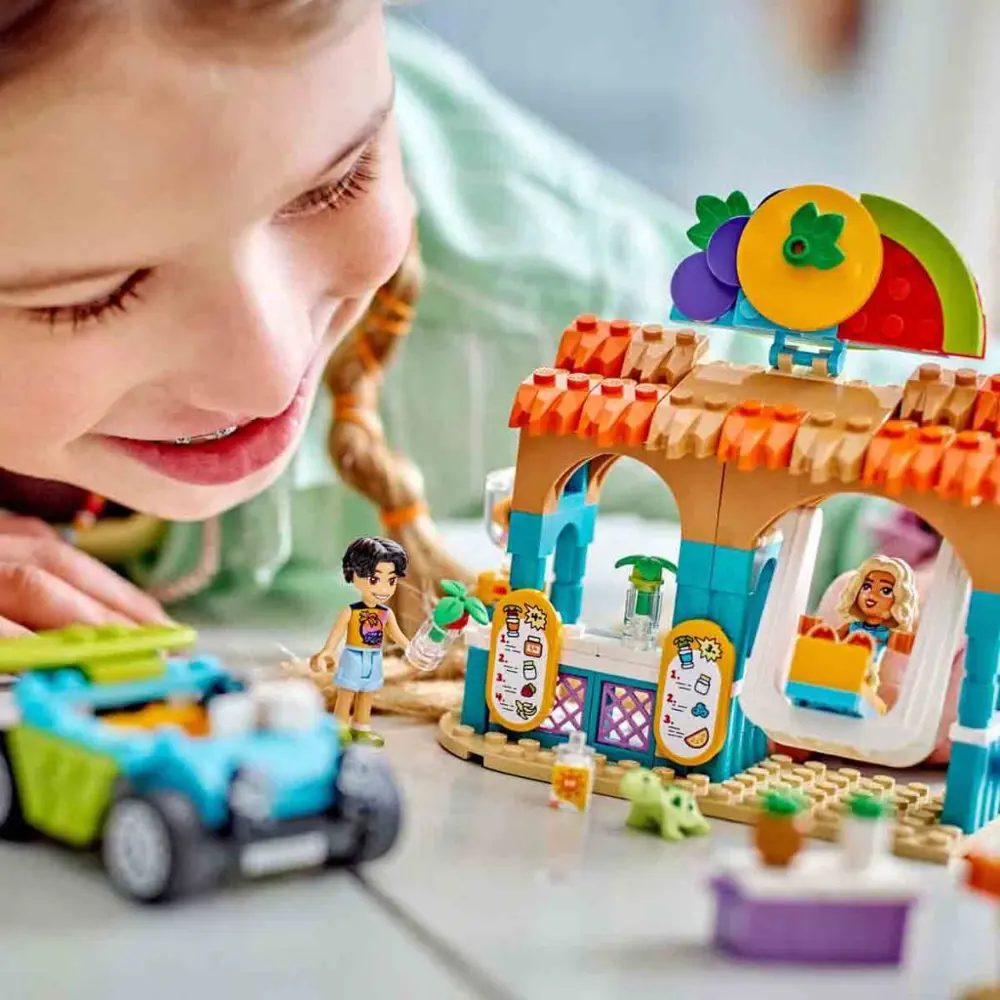 LEGO Friends Meyveli İçecek Plaj Standı 42625 LEGO Friends Meyveli İçecek Plaj Standı 42625