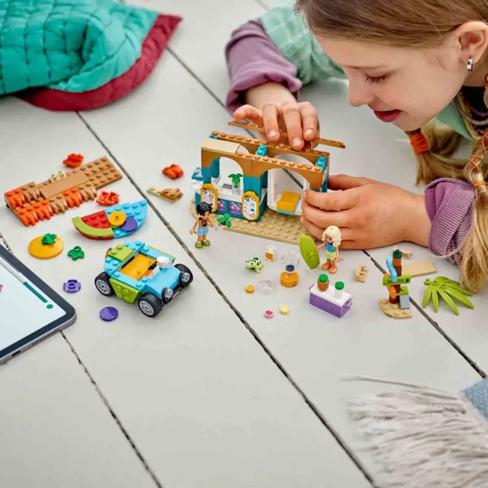 LEGO Friends Meyveli İçecek Plaj Standı 42625 LEGO Friends Meyveli İçecek Plaj Standı 42625