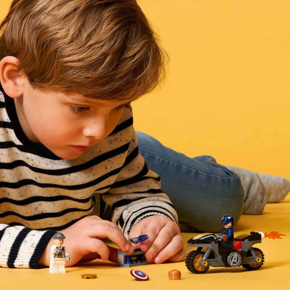 LEGO Marvel Kaptan Amerika ve Hydra Karşılaşması 76189