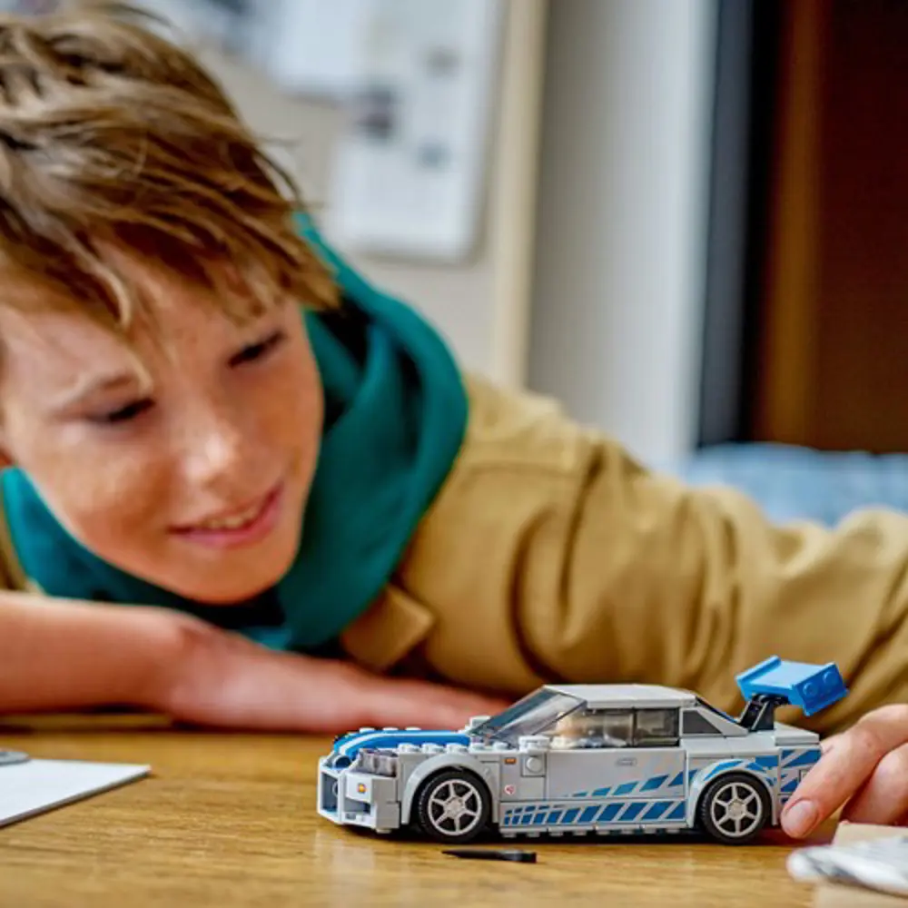 Lego Speed Champions Daha Hızlı Daha Öfkeli Nissan Skyline GT-R(R Lego Speed Champions Daha Hızlı Daha Öfkeli Nissan Skyline GT-R(R
