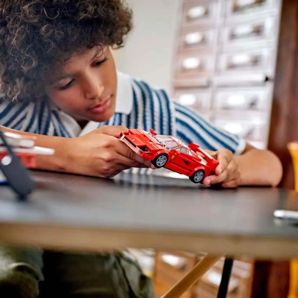 LEGO Speed Champions Ferrari F40 Süper Araba 76934 LEGO Speed Champions Ferrari F40 Süper Araba 76934